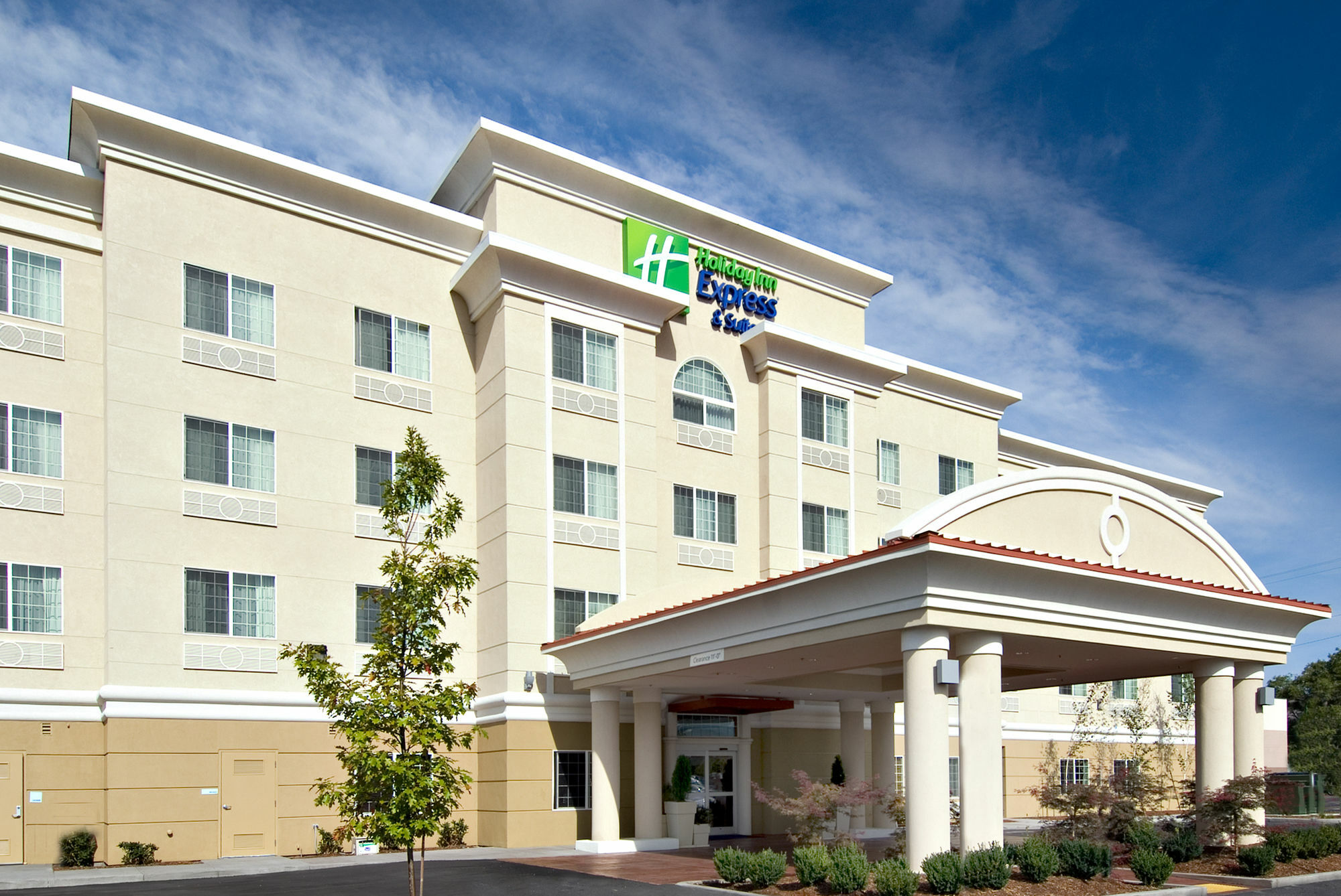 Holiday Inn Express And Suites Klamath Кламат Фолс Екстериор снимка
